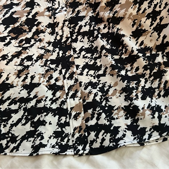 NWT *Great for Work* THE LIMITED Black, Tan and White Houndstooth Blouse,Size XL - Picture 9 of 14